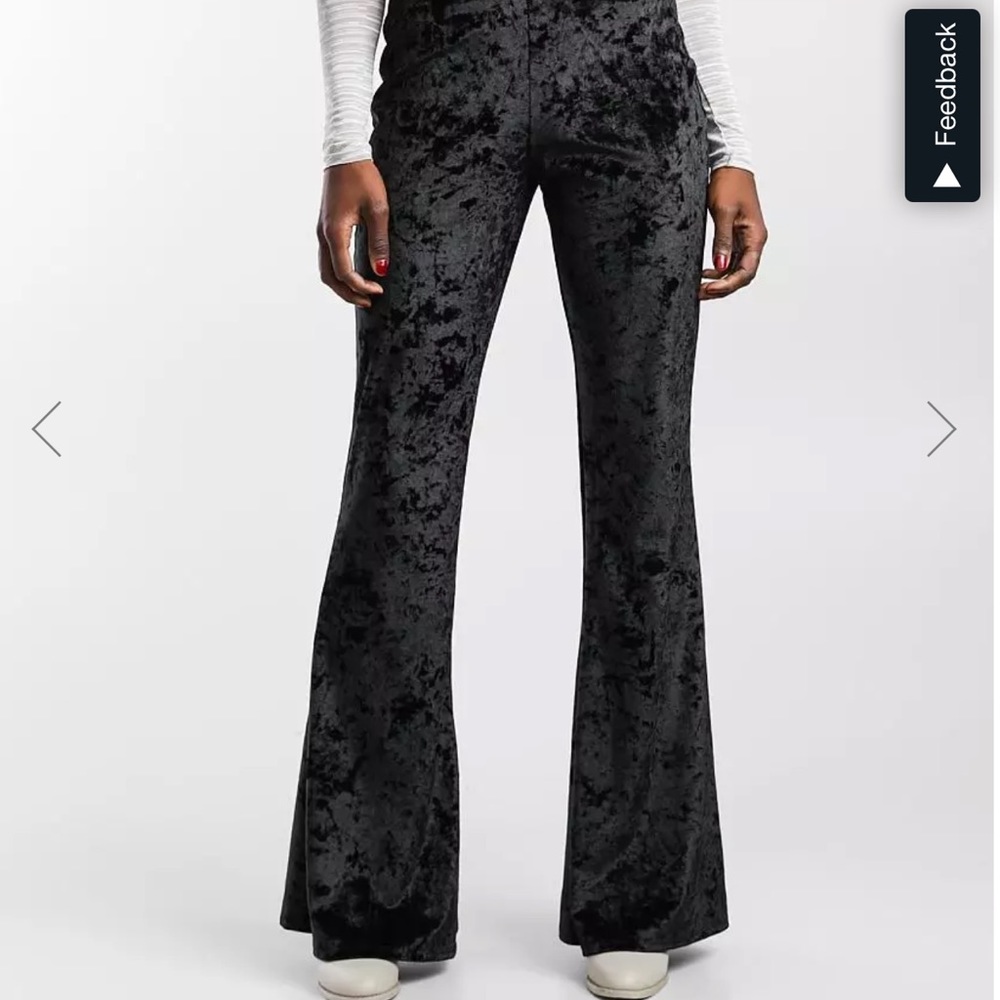 Willow & Root Velvet Flare Pant.
